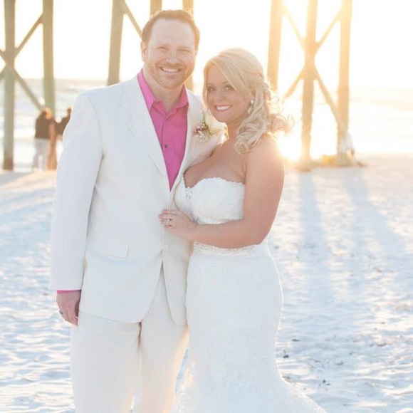 Meet your Posher, Brittney - Picture 1 of 1